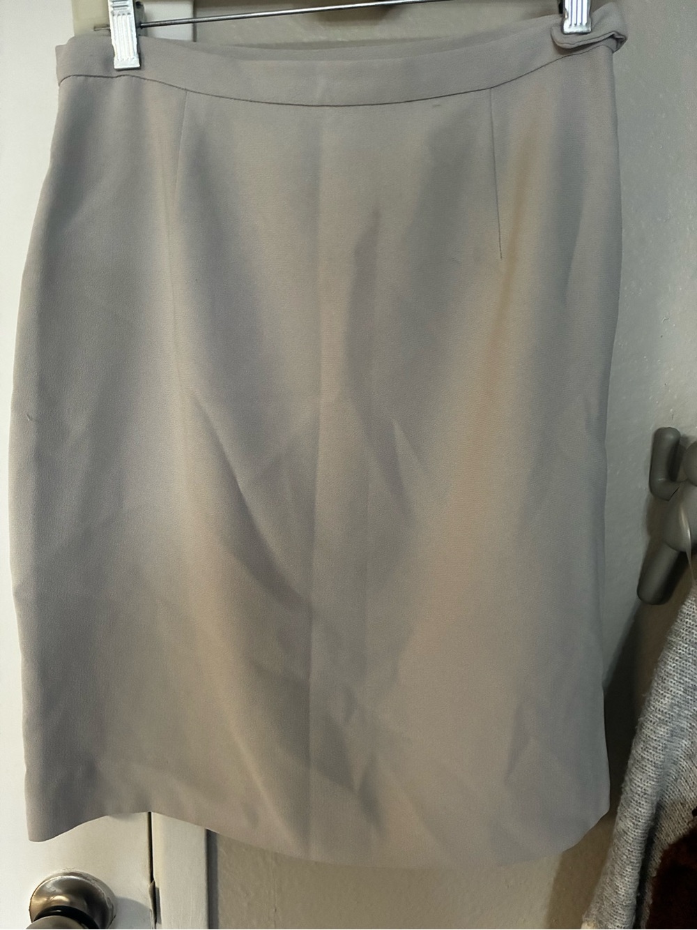 Jones New York Taupe Pencil Skirt Petite